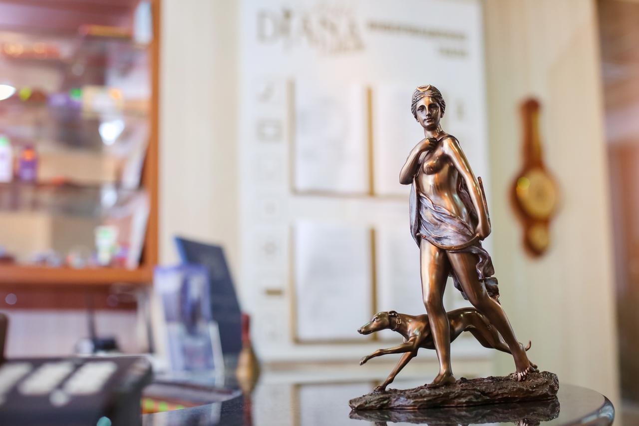 Diana Palace Yambol Eksteriør billede